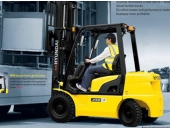 Những lưu ý khi vận hành xe nâng hàng